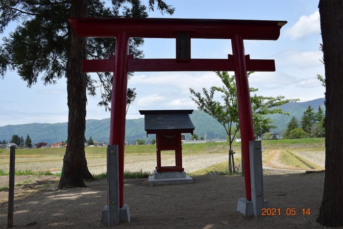 2021年撮影、鼠原稲荷神社の写真